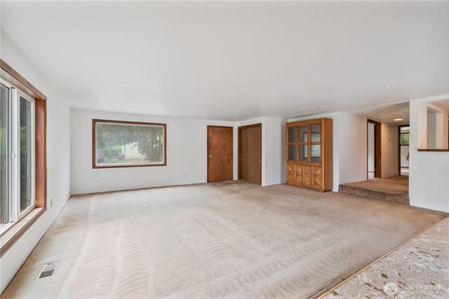 Property photo for 5104 S 368th Street, Auburn photo 5