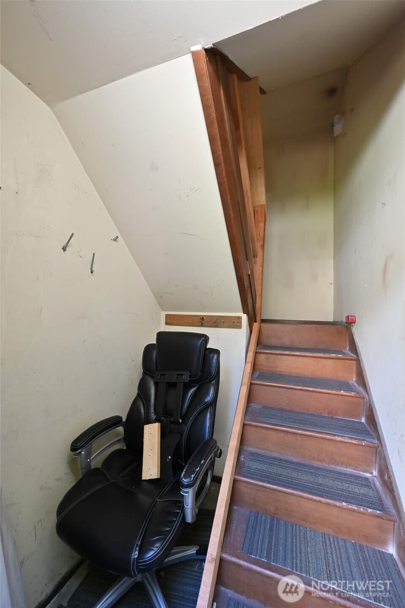 Property photo for 2636 22nd Avenue W #303, Seattle photo 35