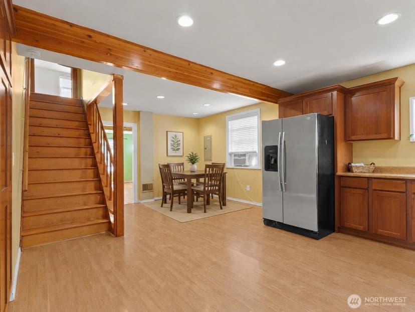 Property photo for 614 15th Street NW, Puyallup photo 14