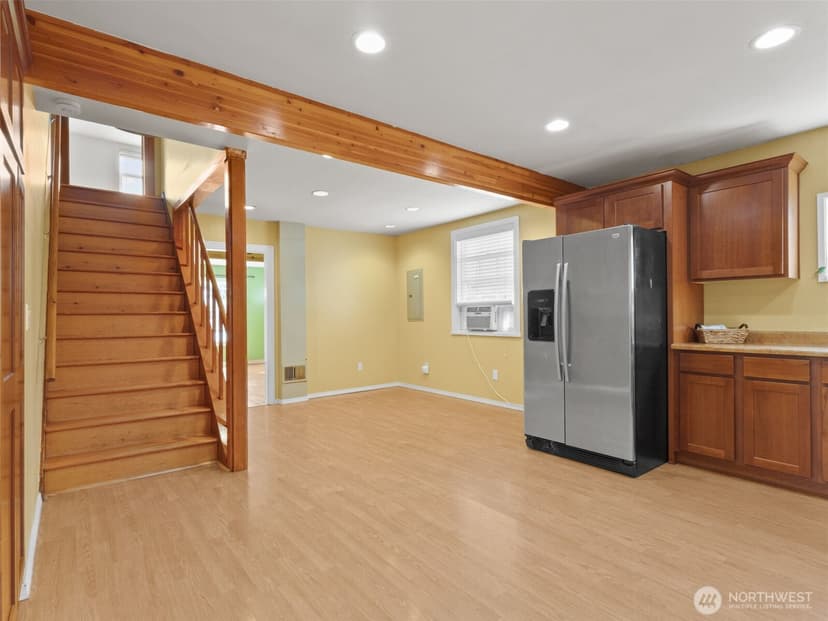 Property photo for 614 15th Street NW, Puyallup photo 13