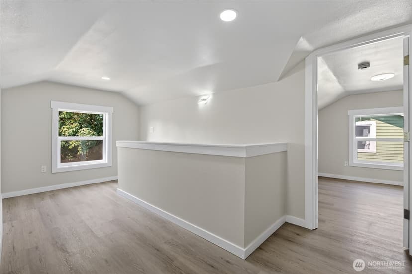 Property photo for 862 S 39th Street, Tacoma photo 28
