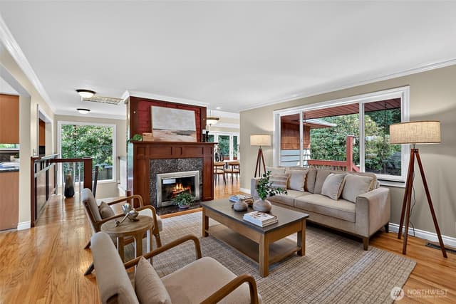 Property photo for 18973 8th Avenue SW, Normandy Park photo 4