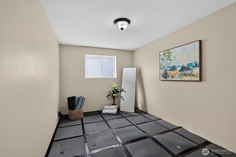 Property photo for 18973 8th Avenue SW, Normandy Park photo 28
