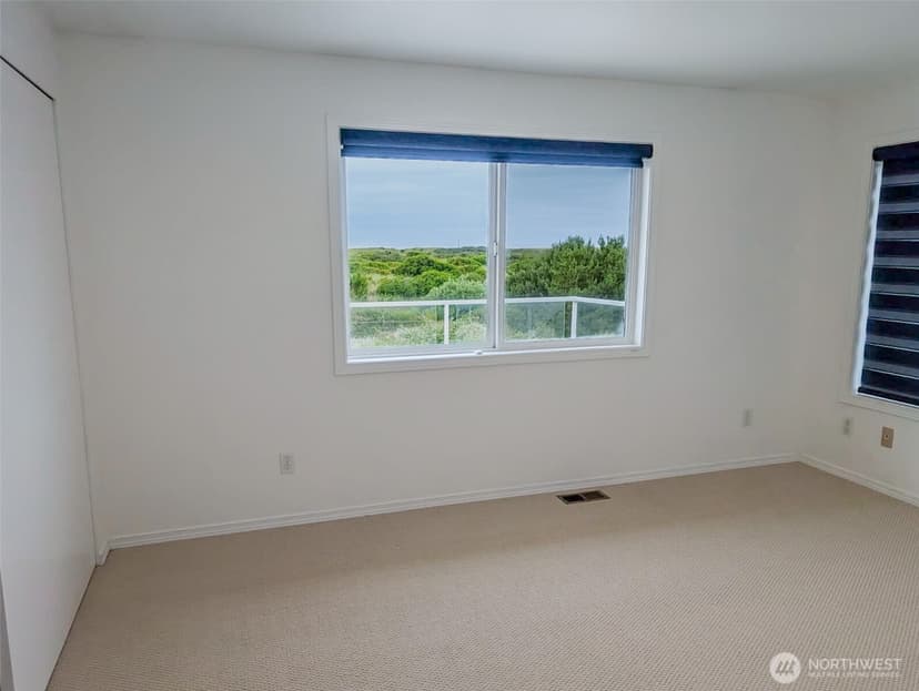 Property photo for 935 S Sand Dune Avenue SW, Ocean Shores photo 22
