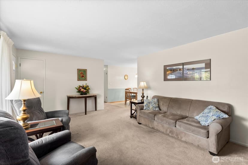 Property photo for 19126 80th Avenue W, Edmonds photo 6