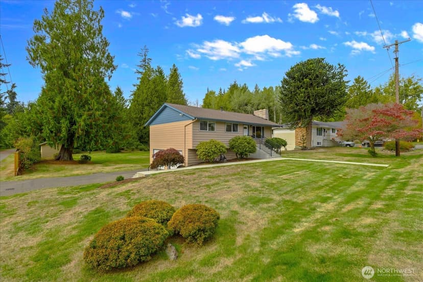 Property photo for 19126 80th Avenue W, Edmonds photo 37