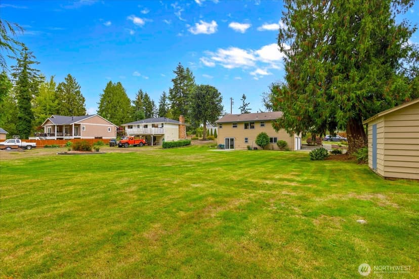 Property photo for 19126 80th Avenue W, Edmonds photo 33