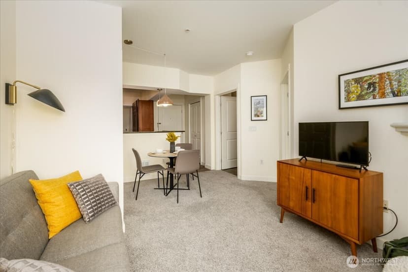 Property photo for 1545 NW 57th #613, Seattle photo 4