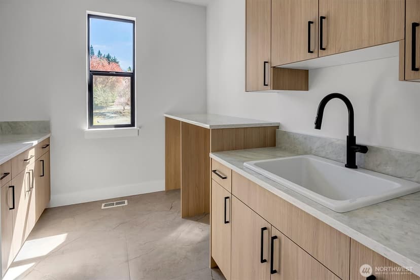 Property photo for 16215 Simonds Road NE, Kenmore photo 33