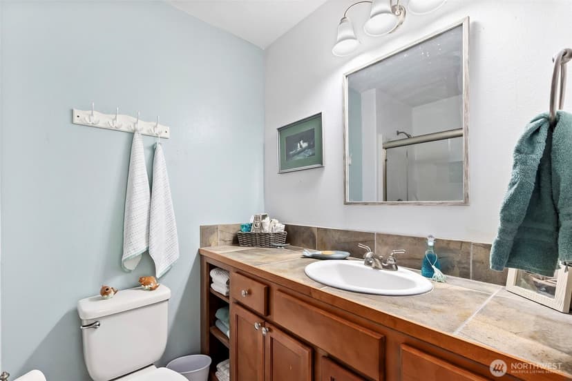 Property photo for 112 Seagate Street SW, Ocean Shores photo 33