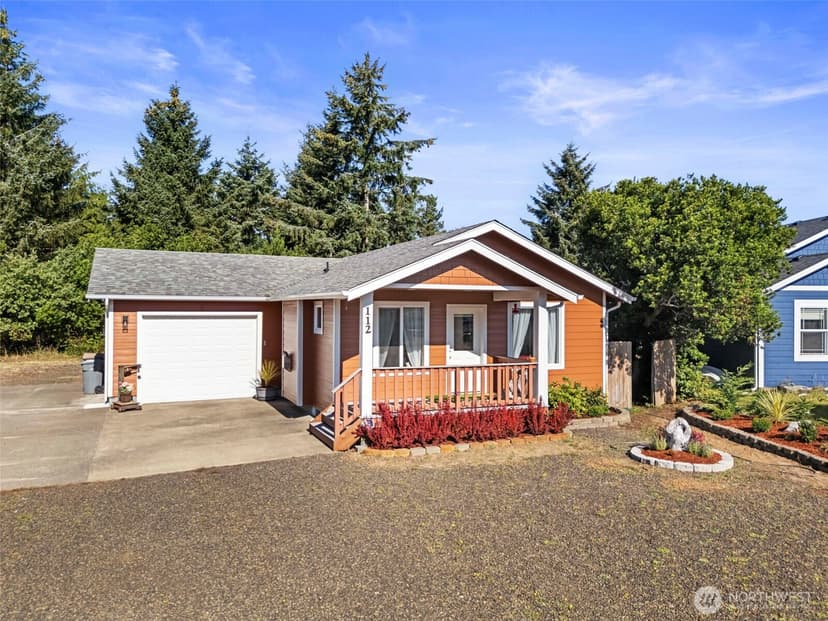 Property photo for 112 Seagate Street SW, Ocean Shores photo 3