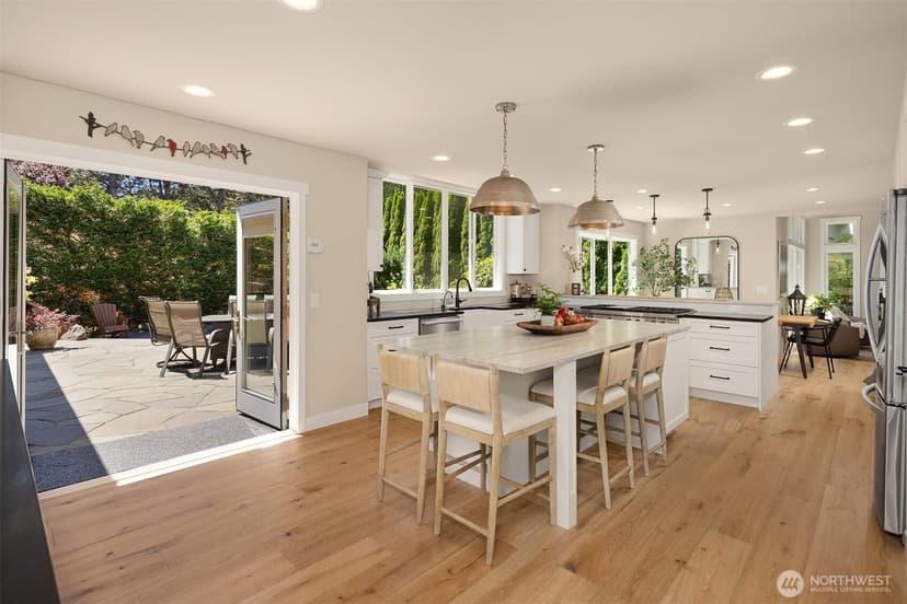 Property photo for 23013 SE 41st Place, Sammamish photo 16