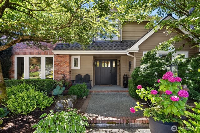 Property photo for 23013 SE 41st Place, Sammamish photo 3