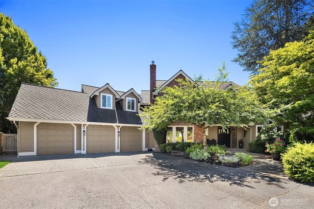 Property photo for 23013 SE 41st Place, Sammamish photo 2