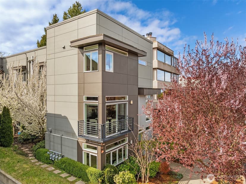 Property photo for 1633 California Avenue SW #B, Seattle