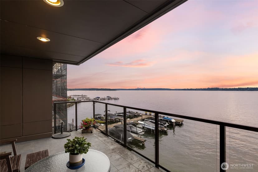 Property photo for 807 Lake Street S #301, Kirkland photo 17