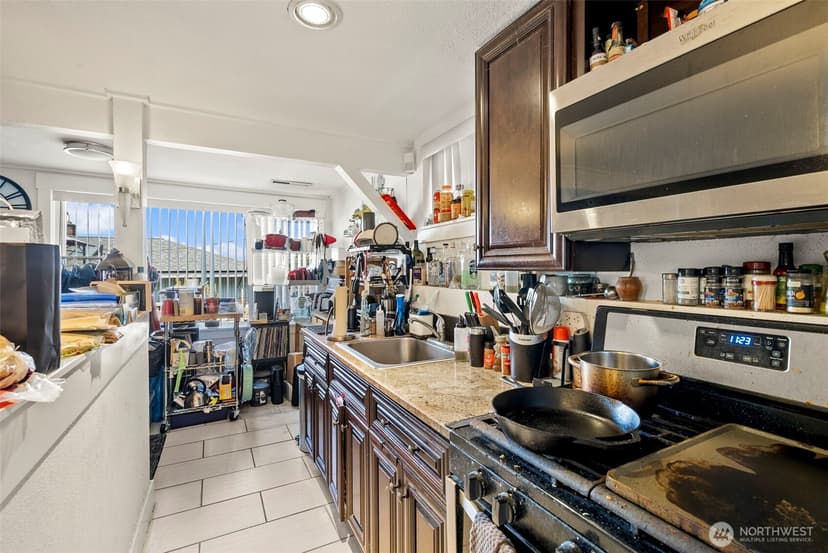 Property photo for 1735 S Pearl Street, Seattle photo 18
