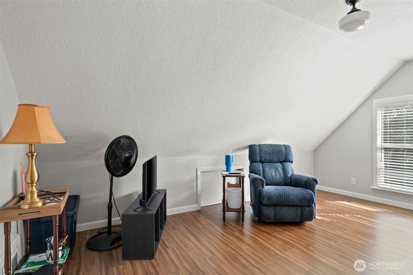 Property photo for 4683 W Sherman Heights Road, Bremerton photo 21