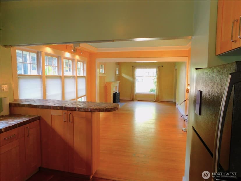 Property photo for 7217 4th Avenue NW, Seattle photo 6