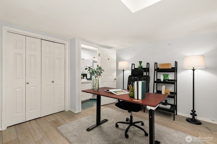 Property photo for 3835 25th Avenue W, Seattle photo 24