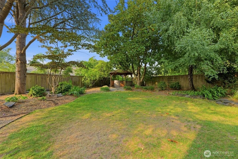 Property photo for 9907 74th Street SW, Lakewood photo 32