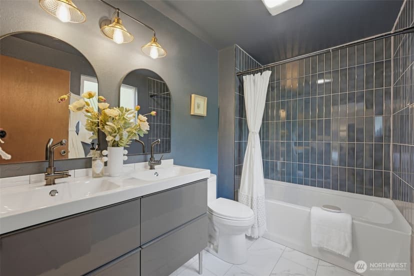 Property photo for 9907 74th Street SW, Lakewood photo 26