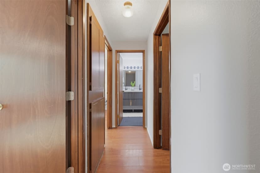 Property photo for 9907 74th Street SW, Lakewood photo 18