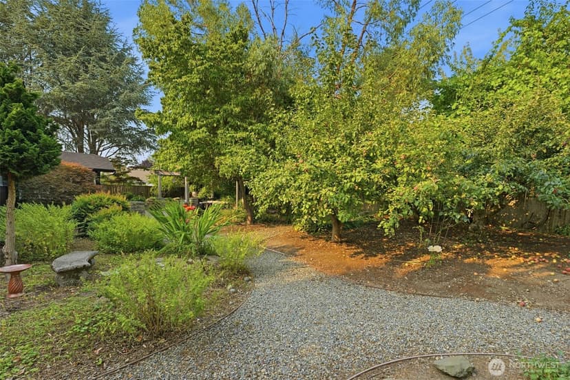 Property photo for 9907 74th Street SW, Lakewood photo 36
