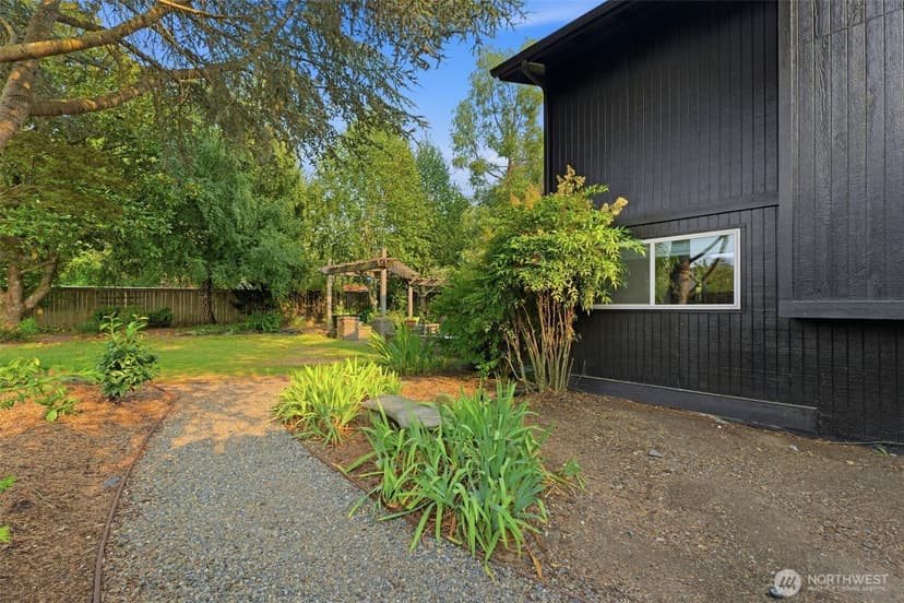 Property photo for 9907 74th Street SW, Lakewood photo 34