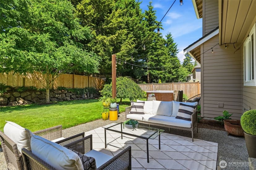 Property photo for 4025 262nd Place SE, Sammamish photo 7