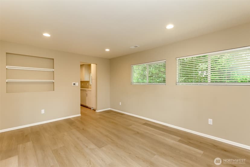 Property photo for 11049 18th Avenue SW, Seattle photo 7