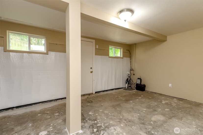 Property photo for 11049 18th Avenue SW, Seattle photo 29