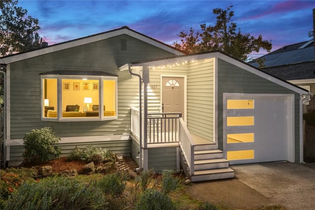 Property photo for 1627 33rd Avenue, Seattle photo 3