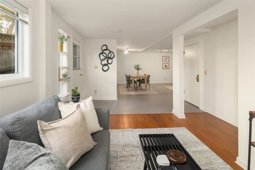 Property photo for 1627 33rd Avenue, Seattle photo 27