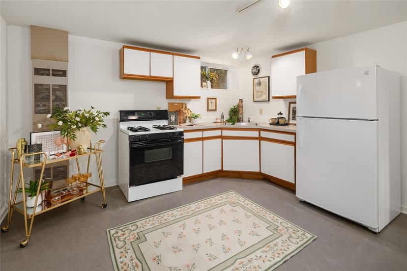 Property photo for 1627 33rd Avenue, Seattle photo 22
