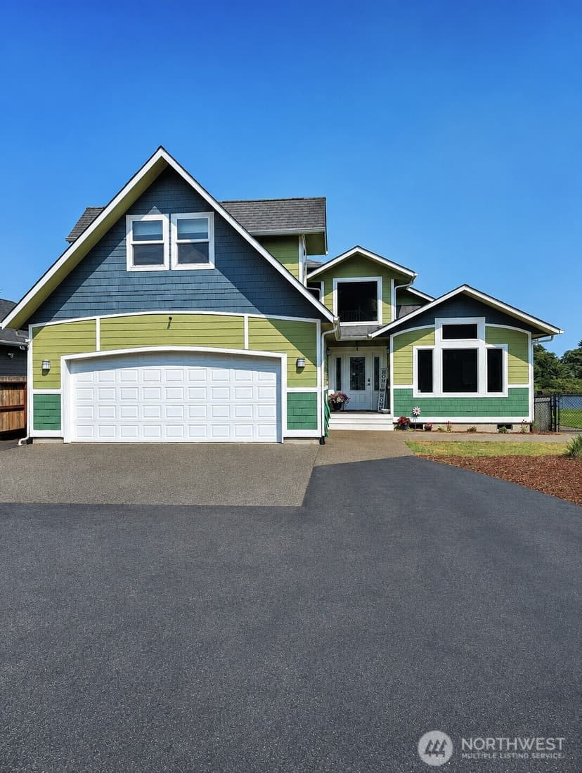 Property photo for 570 Weatherwax Loop NE, Ocean Shores