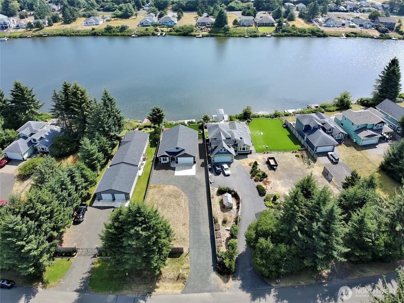 Property photo for 570 Weatherwax Loop NE, Ocean Shores photo 38