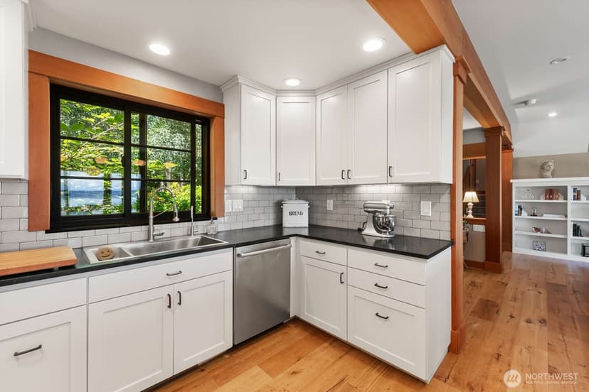 Property photo for 7404 SW 255th Street, Vashon photo 9