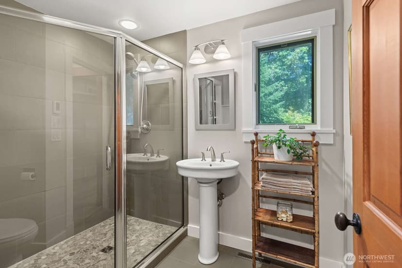Property photo for 7404 SW 255th Street, Vashon photo 11