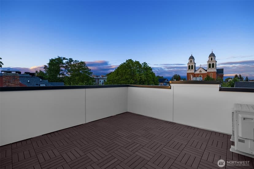 Property photo for 821 B 17th Avenue, Seattle photo 20