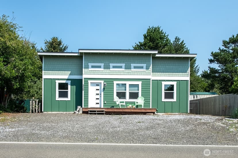 Property photo for 320 Marine View Drive SW, Ocean Shores