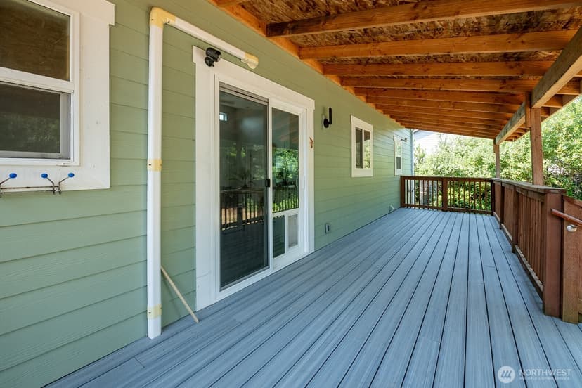 Property photo for 320 Marine View Drive SW, Ocean Shores photo 11
