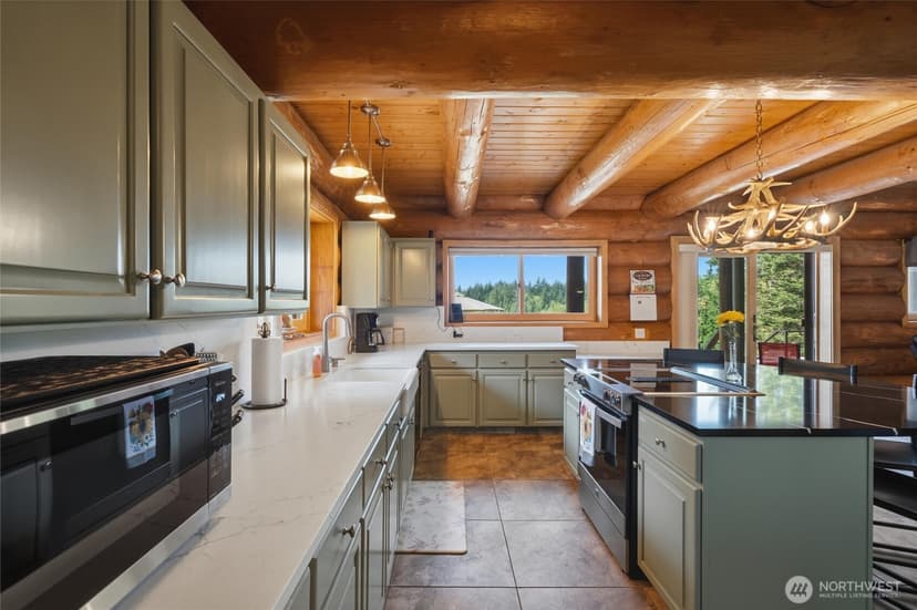 Property photo for 4367 SE Skyhawk Lane, Port Orchard photo 8
