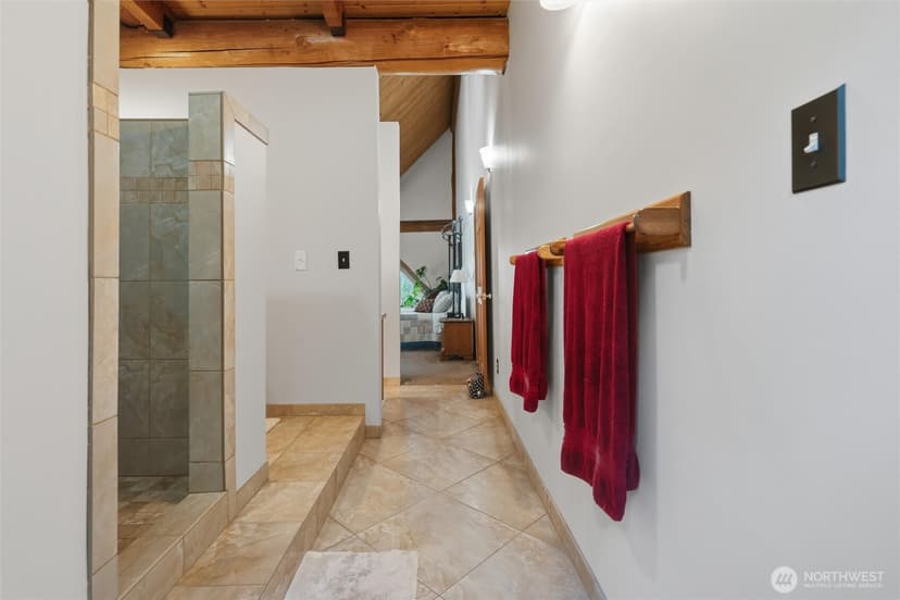 Property photo for 4367 SE Skyhawk Lane, Port Orchard photo 24