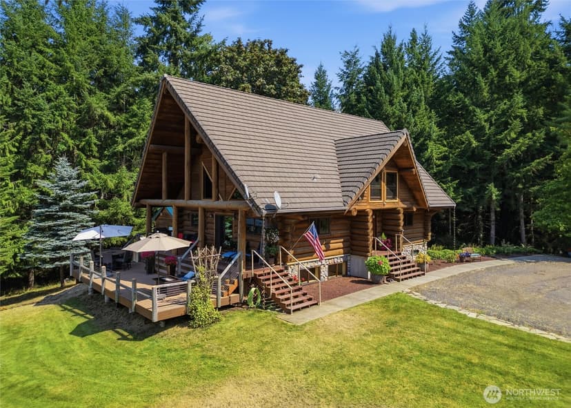 Property photo for 4367 SE Skyhawk Lane, Port Orchard photo 3