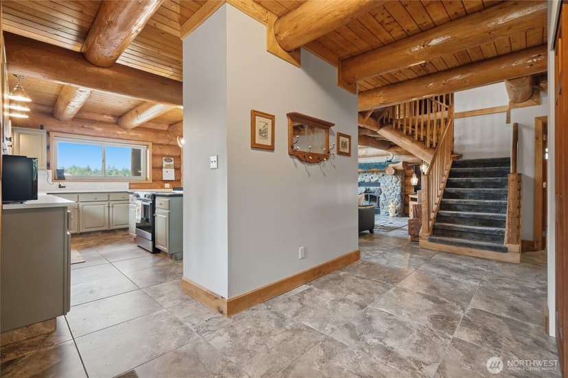 Property photo for 4367 SE Skyhawk Lane, Port Orchard photo 7