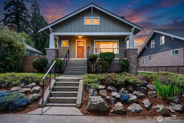 Property photo for 127 NE 58th Street, Seattle photo 2