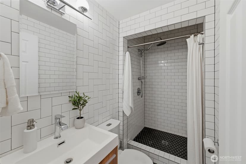 Property photo for 8402 34th Street W, Tacoma photo 30