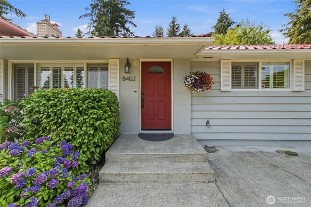 Property photo for 8402 34th Street W, Tacoma photo 4