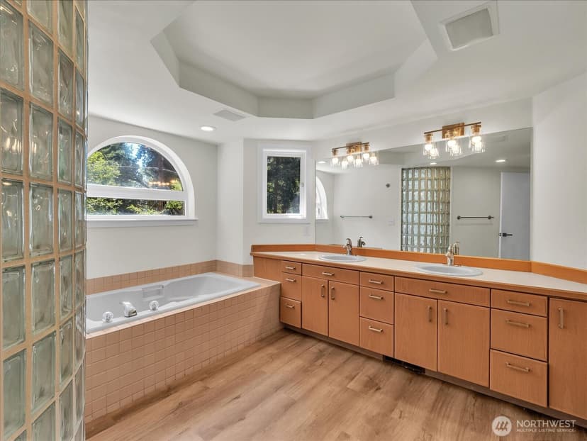 Property photo for 3851 Ambleside Lane NE, Bremerton photo 18